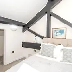 Lejlighed 2br Flat Wifi, Parking Contractors & Families *