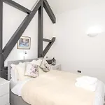 Lejlighed 2br Flat Wifi, Parking Contractors & Families *