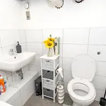 Lejlighed 2br Flat Wifi, Parking Contractors & Families Bradford (West Yorkshire)