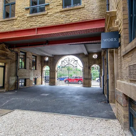 Apartament 2br Flat Wifi, Parking Contractors & Families Bradford (West Yorkshire)