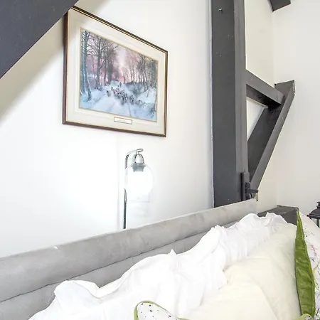 Apartament 2br Flat Wifi, Parking Contractors & Families
