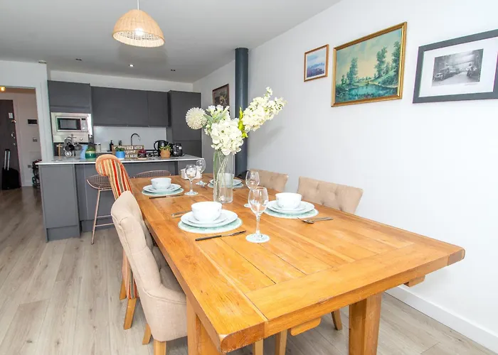 2br Flat Wifi, Parking Contractors & Families