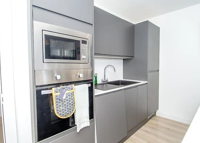 2br Flat Wifi, Parking Contractors & Families Apartamento *