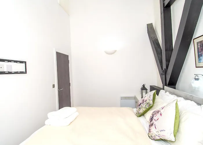 2br Flat Wifi, Parking Contractors & Families Apartamento