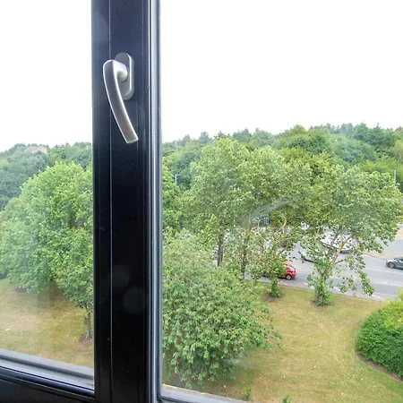아파트 2br Flat Wifi, Parking Contractors & Families 브래드퍼드