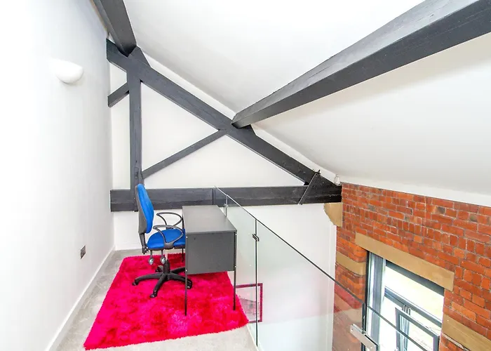 2br Flat Wifi, Parking Contractors & Families Apartment *